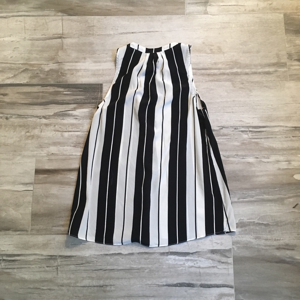 Joie Aruna sleeveless striped silk top sz XS - Picture 6 of 6